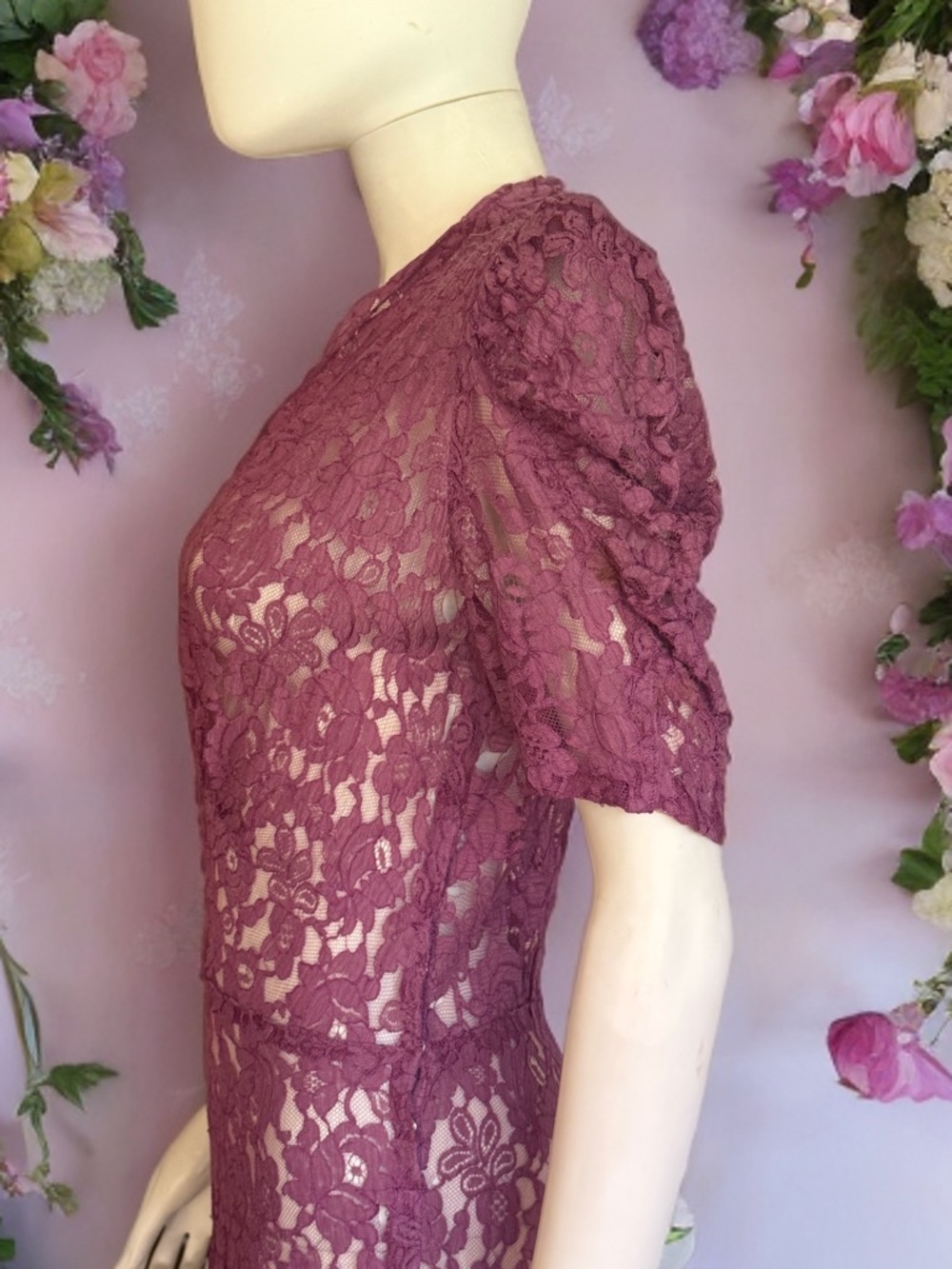 Vintage 1940s Rasperry Sherbet Lace Day Dress - Picture 6 of 9